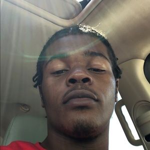 Meet your Posher, Dayron